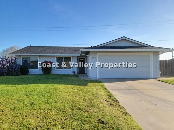 18545 Kennedy St, Salinas, CA 93906