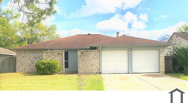 1st image of 1330 Fieldstone Dr