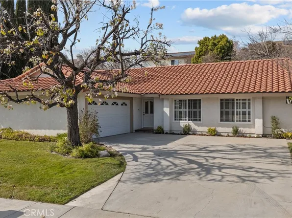 25389 Cariz Dr, Santa Clarita, CA 91355