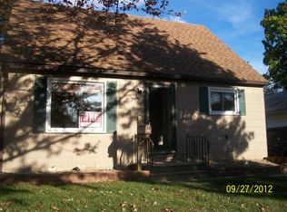 103 Starr Ave, Waterford, MI 48328
