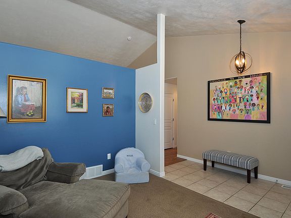 5th image of 3013 Matterhorn Dr