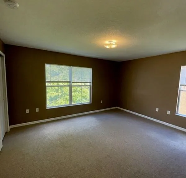 10934 Johanna Ave — Photo 15