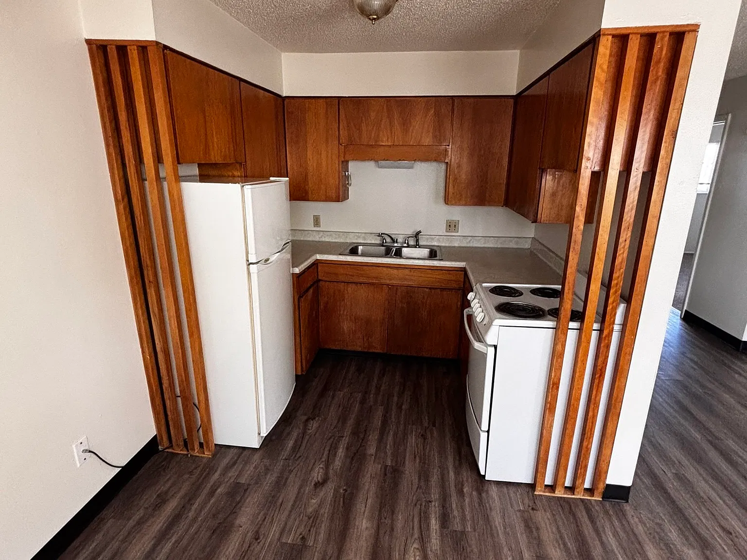 225 Poplar Street — Photo 1