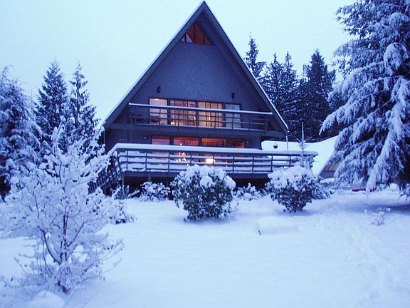 Cedar Chalet Main House
