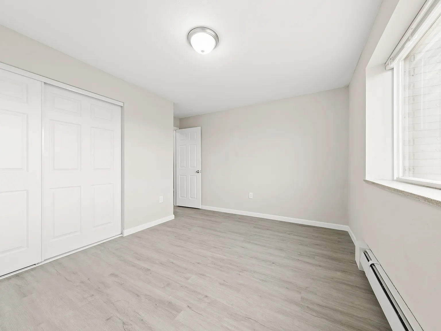 Tailwinds Apartments — Photo 3