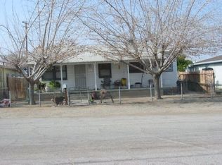 307 Jackson St, Taft, CA 93268