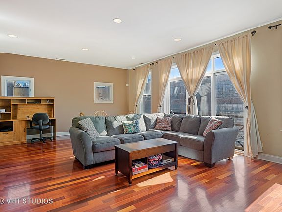 2nd image of 1275 N Clybourn Ave APT 3