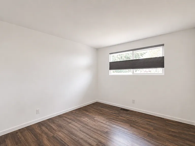 12913 NE 133rd Pl — Photo 12