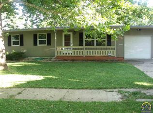 5319 SW 27th Ter, Topeka, KS 66614
