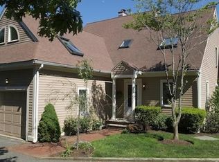 13 Tedesco Pond Pl, Marblehead, MA 01945