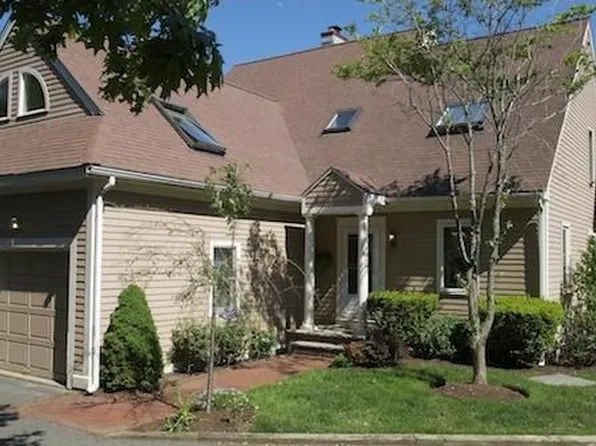 13 Tedesco Pond Pl, Marblehead, MA 01945