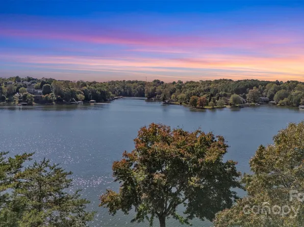 140 Reitzel Rd, Taylorsville, NC 28681