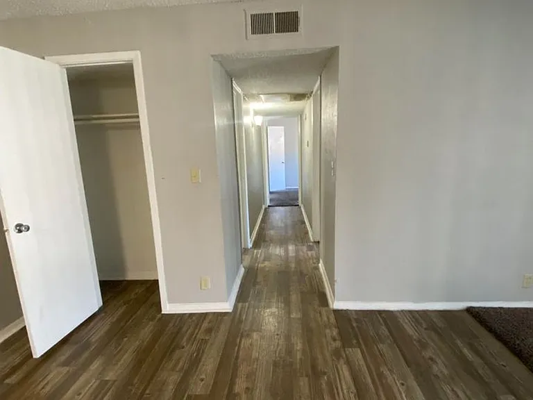 The Villas @ Hope Valley — Photo 108