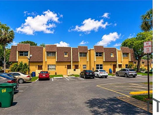 5th image of 5728 Blueberry Ct #38