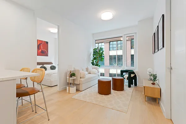 Rented by Nest Seekers International | media 3