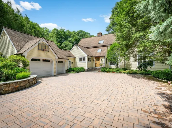 55 Old Logging Road, Pound Ridge, NY 10576