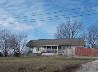 304 Virginia Ave, Paoli, IN 47454