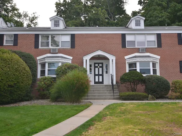 13 LENOX Court #911, Suffern, NY 10901