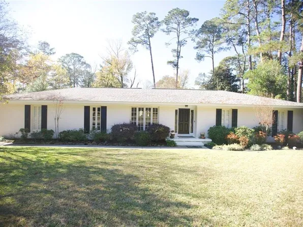 1501 Ridgewood Dr, Columbia, MS 39429