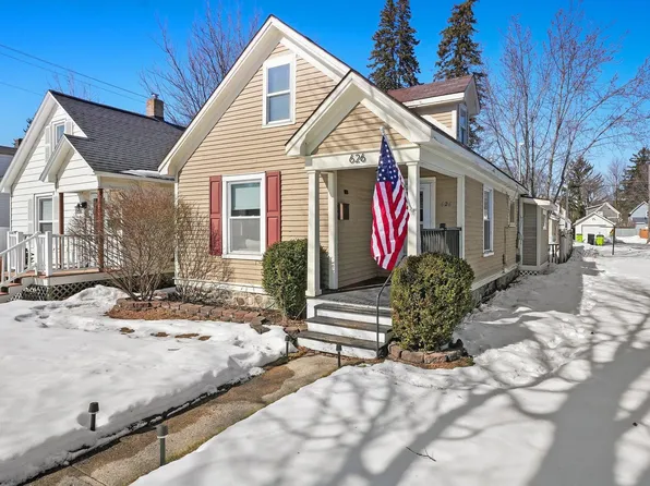 626 W 10th St, Traverse City, MI 49684