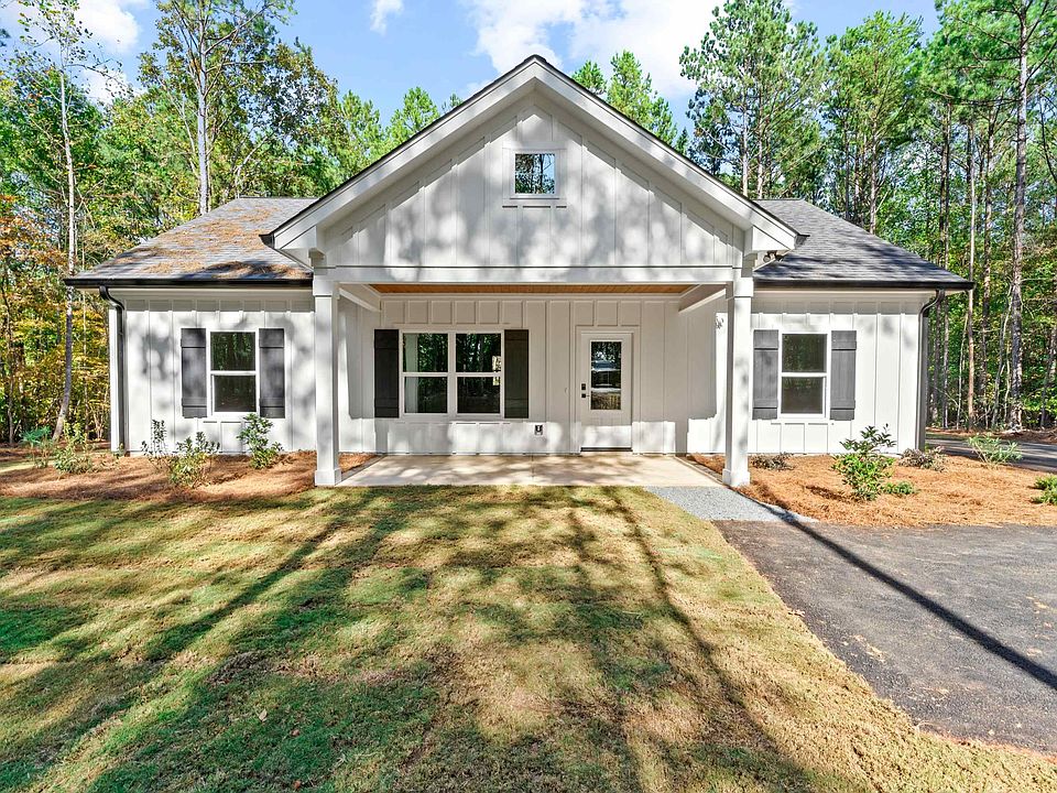 1st image of 294 Thomas Dr