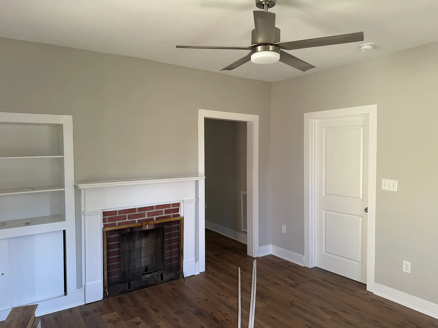 3 bed, 953 sqft, $1,450 — Photo 4