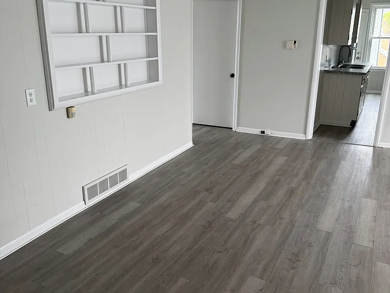 100 Nanticoke Ave #4 — Photo 14