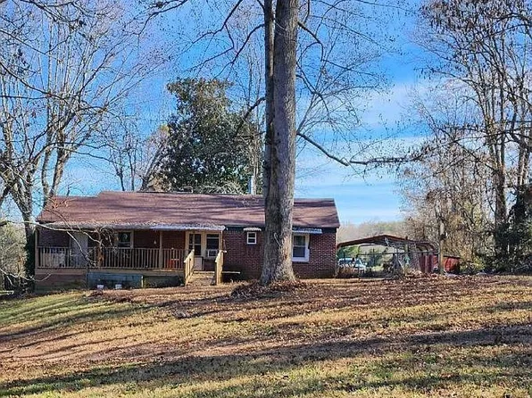 1503 Pine Bluff Rd, Rock Island, TN 38581