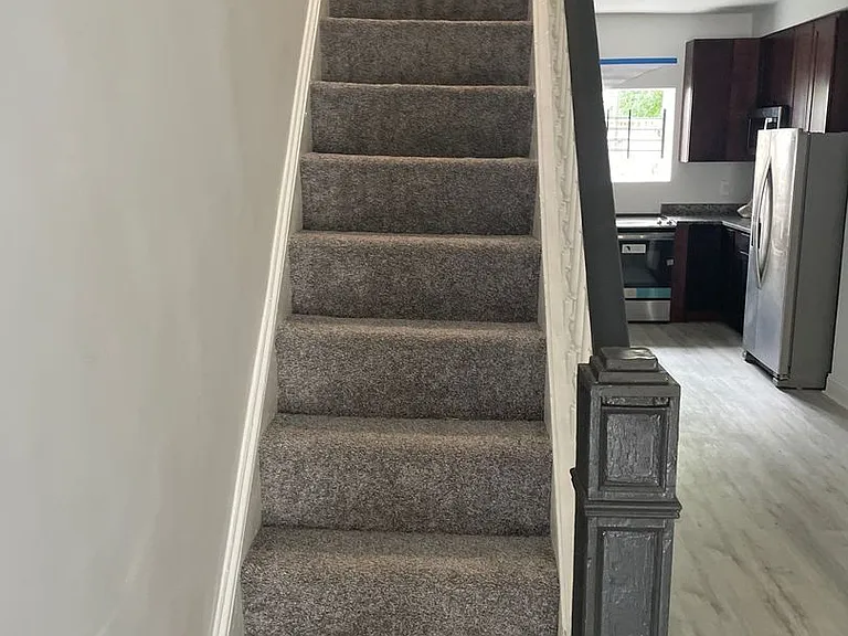 612 N Glover St — Photo 15