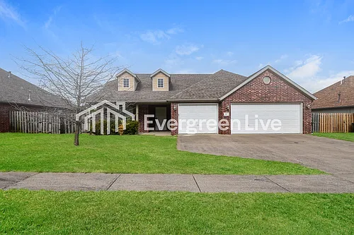 557 N Fox Meadows Ln Photo 1 557 N Fox Meadows Ln Photo 1