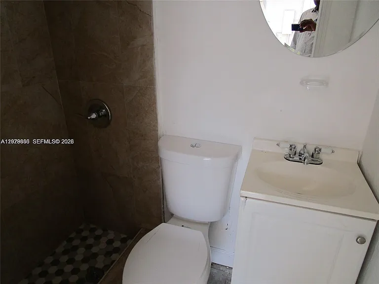 115 NE 192nd St #1 — Photo 6