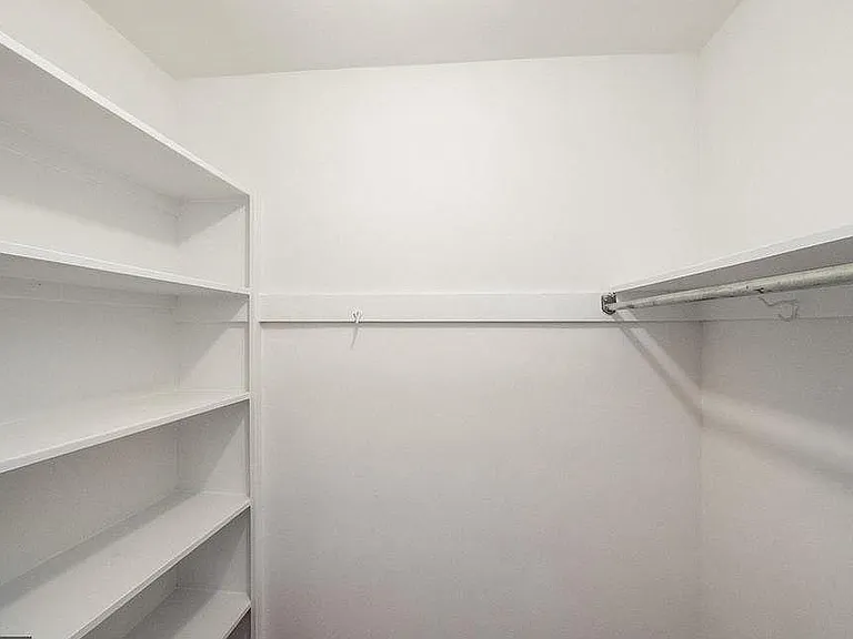 10401 Grosvenor Pl #1427 — Photo 23
