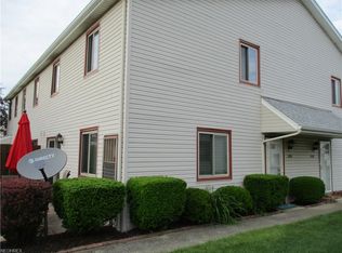 1225 Roundtable Ct #B11-2, Brunswick, OH