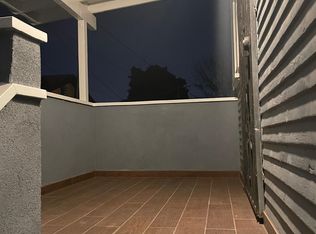 2810 1/2 8th Ave #1/2, Los Angeles, CA 90018