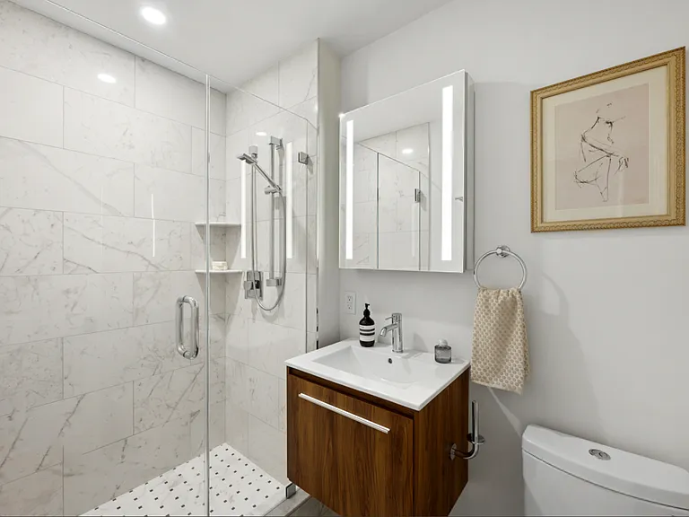 197 W Houston St #Townhouse 1 — Photo 10
