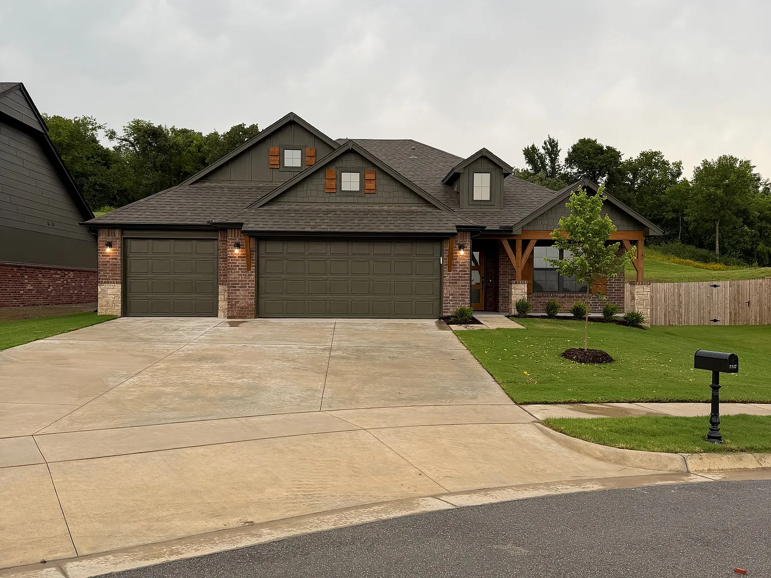 7717 E 91st St N - NEW & Peaceful on greenbelt! 4/2/3 plan in Owasso! — Photo 1