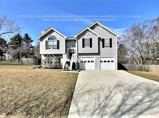 132 Ridgefield Dr, Douglasville, GA 30134