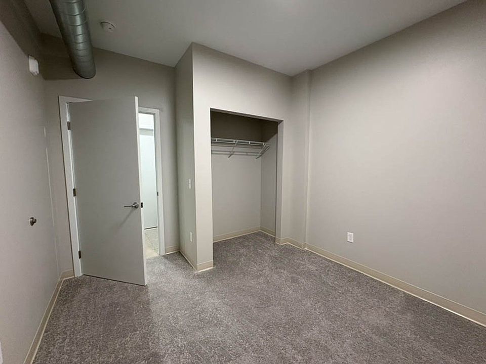 1st image of 100 Fallwood Rd #118