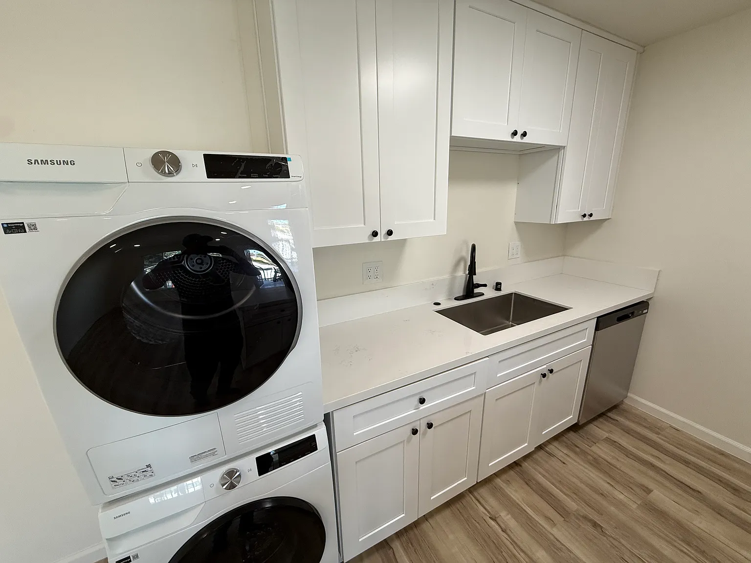 1 bed, $2,650 — Photo 2