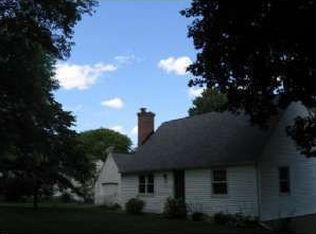 472 Forest Hills Rd, Springfield, MA 01128