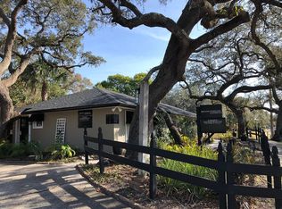 146 8th Ave N, Safety Harbor, FL 34695
