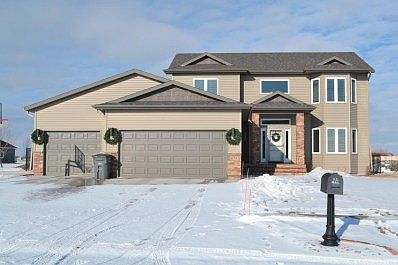 1st image of 674 Westminster Dr