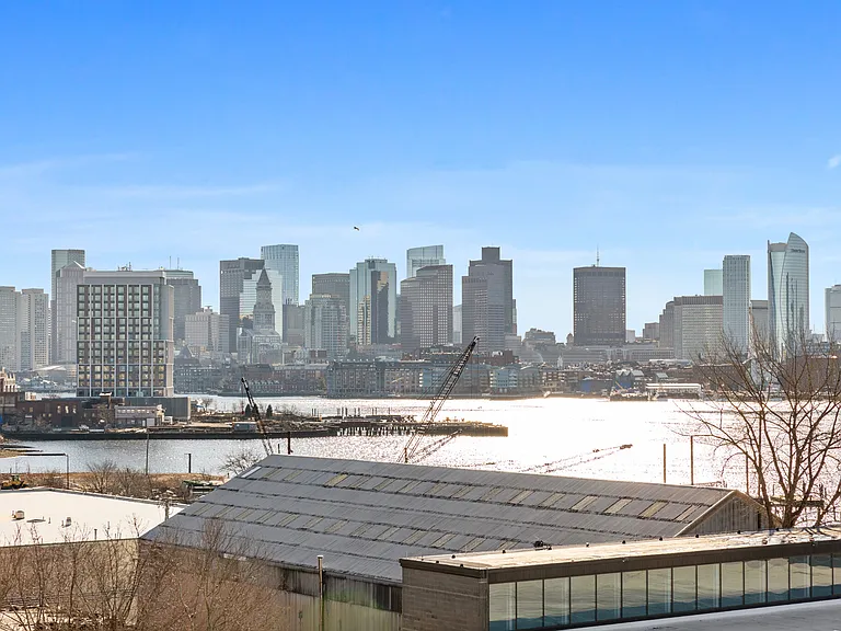 301 Border St #401 — Photo 16