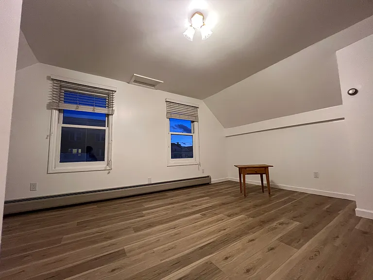 292 Pearl St #3 — Photo 12