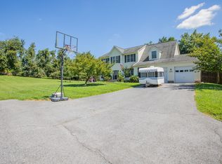 16098 Gales St, Laurel, MD 20707