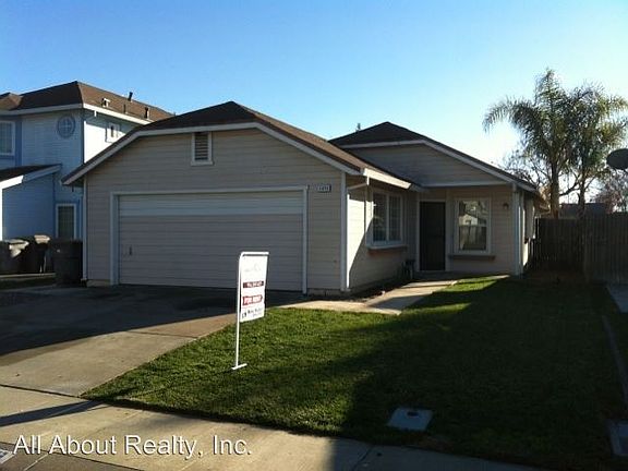 2nd image of 1273 Camphor Dr