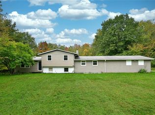 6570 Manchester Rd, New Franklin, OH 44216