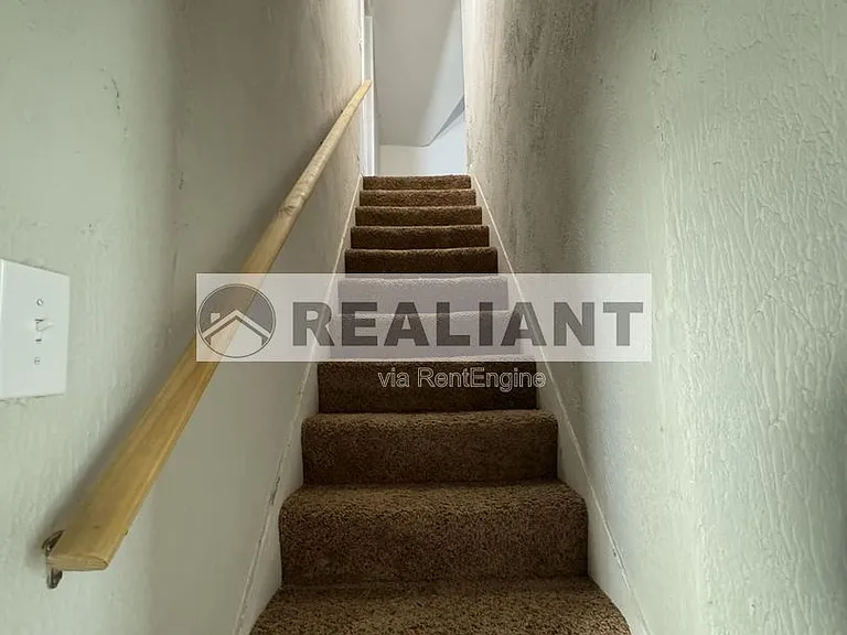 4516 Huntington Ave — Photo 12