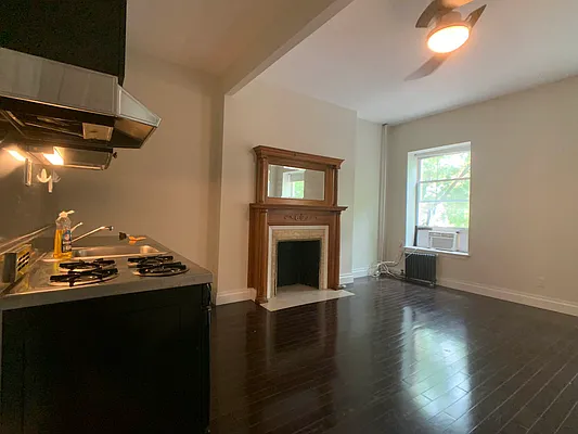 Rented by Corcoran | media 15