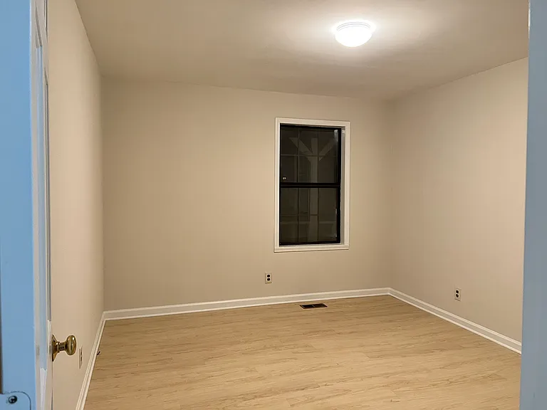 743 Plantation Pkwy — Photo 11